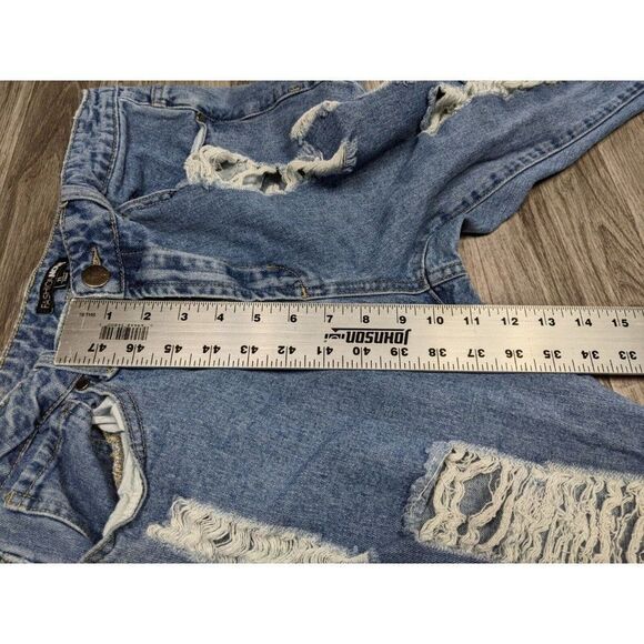 (3/$35) Fashion Nova Size 11 Pockets Distressed Fringe Hem Cotton Cropped Jeans - Picture 10 of 11